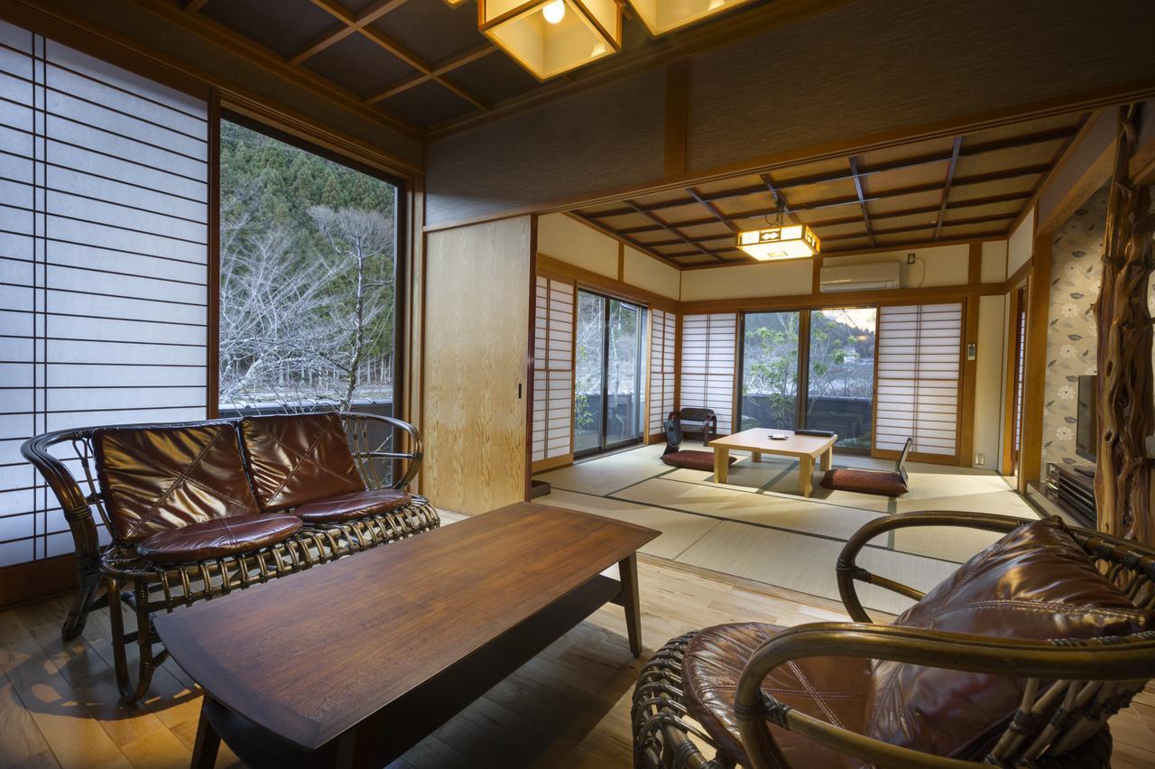 Hotel Kurotake à Achi Extérieur photo